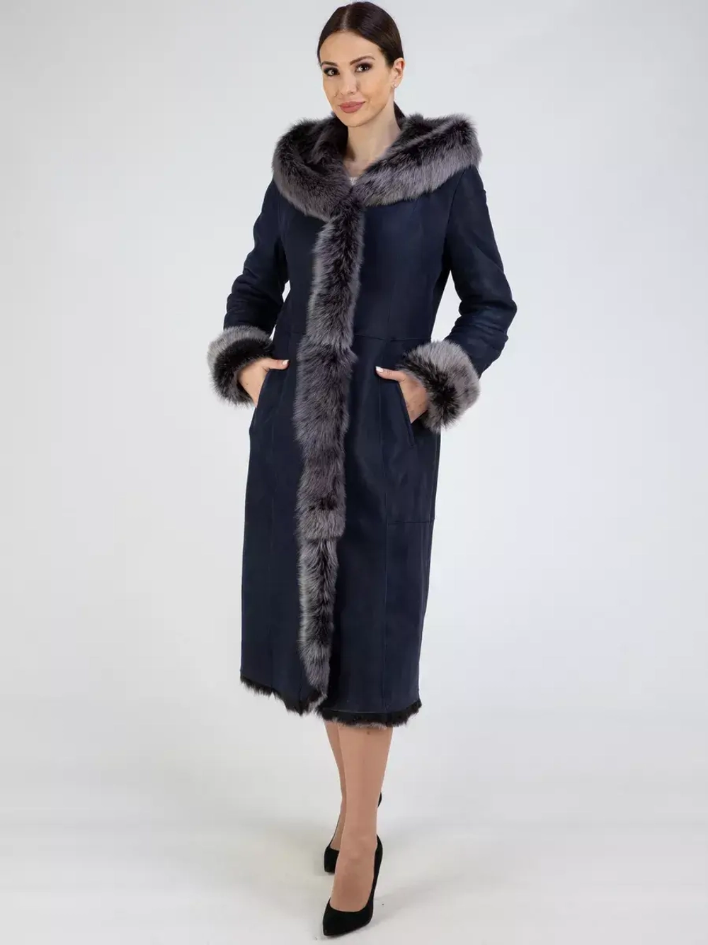 Дубленка зимняя натуральная с капюшоном длинная и теплая