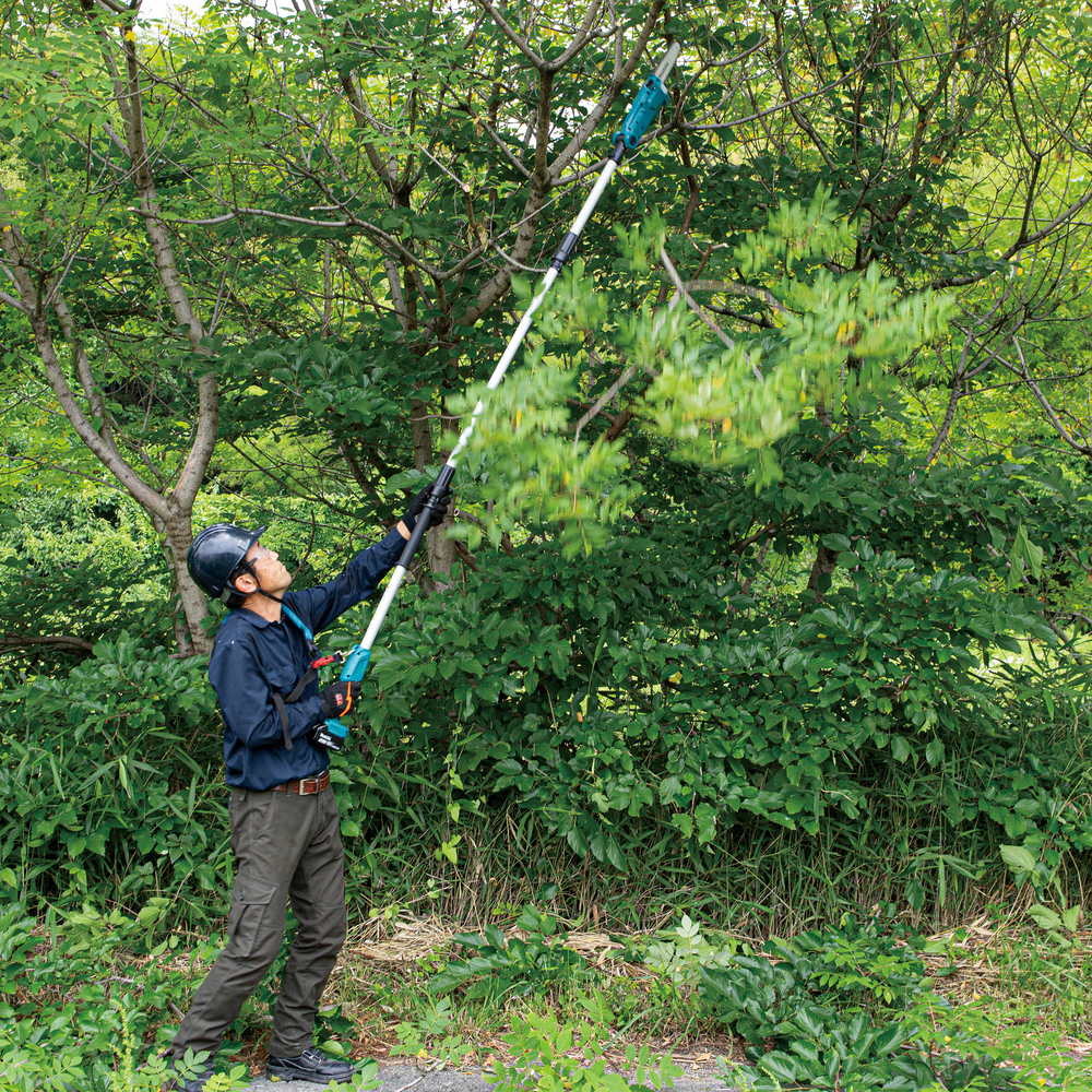 Аккумуляторный высоторез Makita DUA200Z01