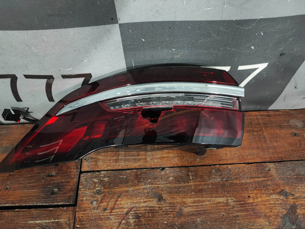 Фонарь задний левый Geely Monjaro 21-нв Б/У Оригинал 7057046100