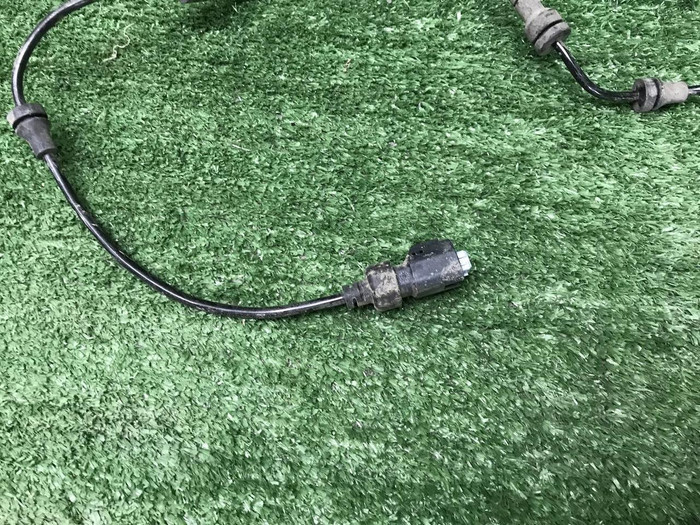 Проводка моторного отсека Geely Okavango (23-нв)