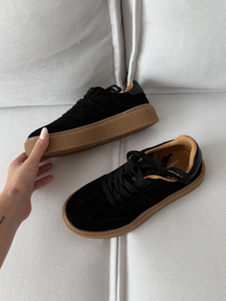 Кеды из натуральной замши