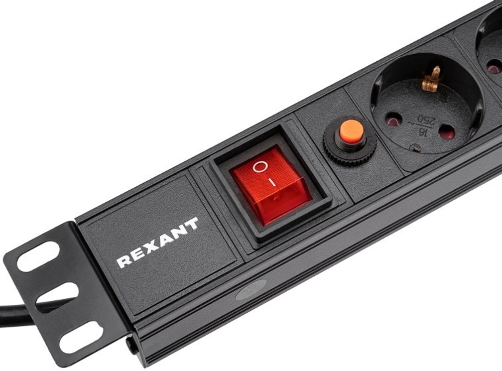 Блок розеток  Rexant 04-0104-1