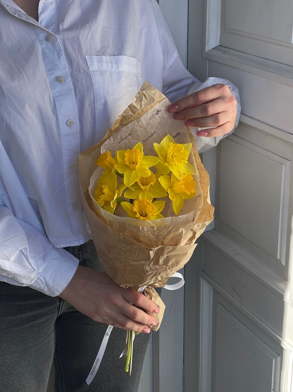 Кулек из нарциссов