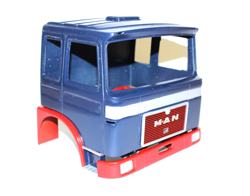 Cab M. A. N. F8. Scale 1/14