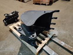 Ковш Hyundai H940S 600 мм 0,16м3 61U4-81000