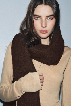 ZARA ГЛАДКИЙ МЯГКИЙ ШАРФ С БАХРОМОЙ, КОРИЧНЕВЫЙ