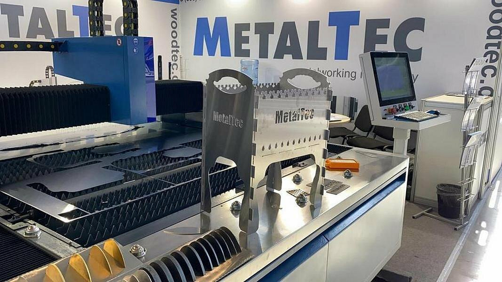 Оптоволоконный лазерный станок для резки металла MetalTec 1530 S (1500W)