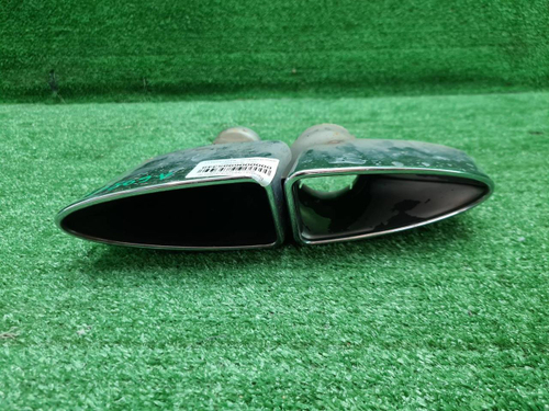 Насадка глушителя правая Bentley Bentayga (20-нв)