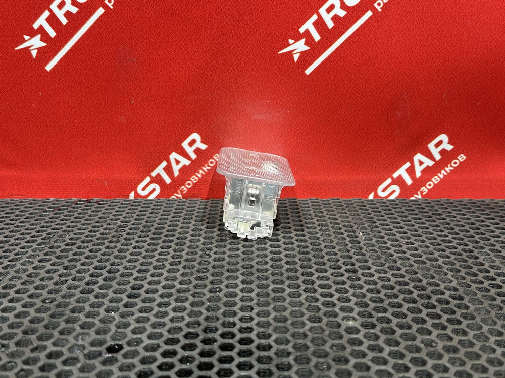 Плафон внутреннего освещения