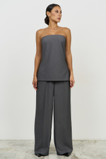 Топ с разрезами