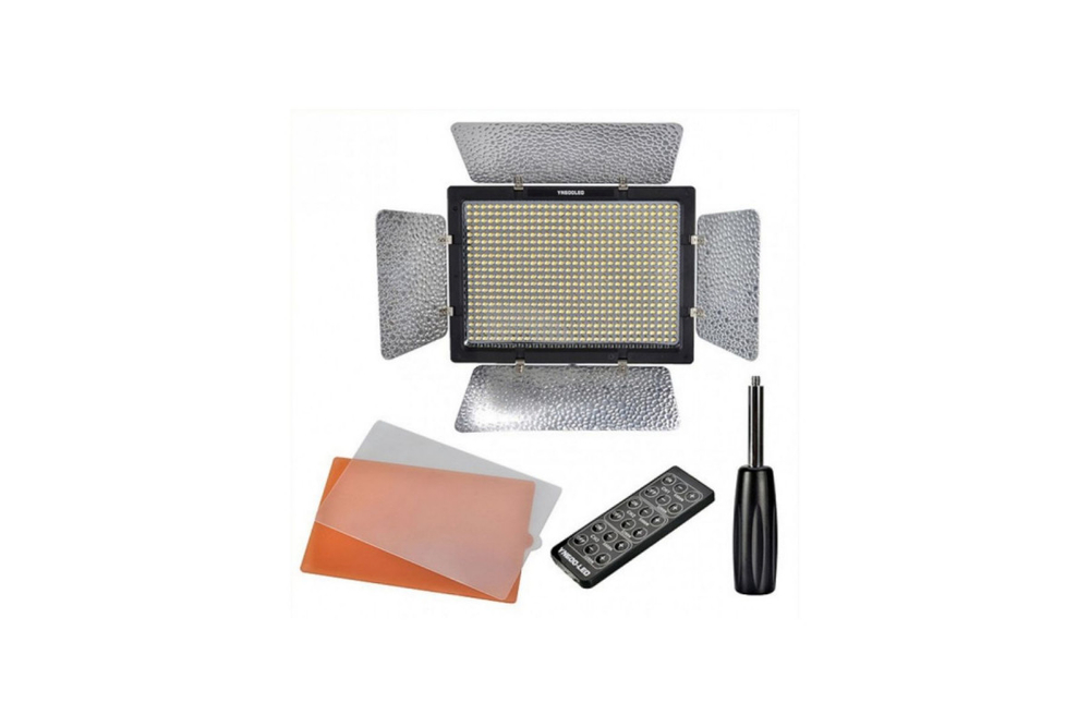 Светодиодный осветитель Yongnuo YN-600 L LED 3200-5500K