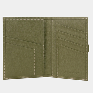 Обложка для паспорта и автодокументов из натуральной кожи теленка, зеленого цвета