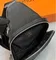 Сумка-слинг Louis Vuitton Avenue NM кожа Taiga Black