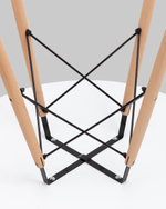 Стол Eames DSW NEW D90