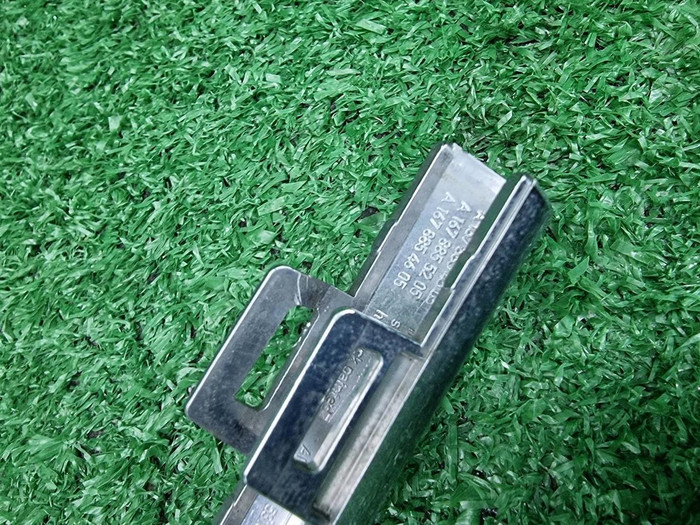 Молдинг перед. бампера Mercedes GLE V167 18-24 AMG