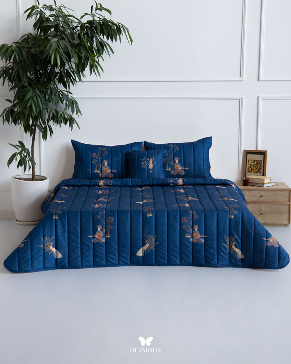 Комплект стеганного покрывала и 3 наволочек Soufiyan Chang Va ood Navy Hermodr 130220323 Иран