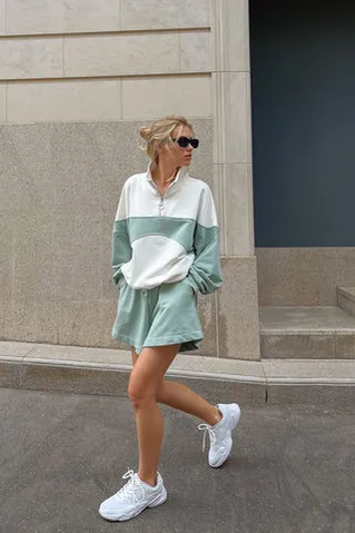 Шорты укороченные в цвете холодная мята