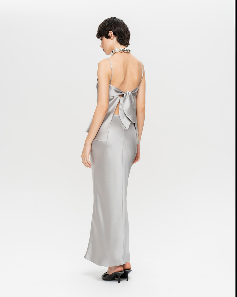 Топ из жемчужного сатина