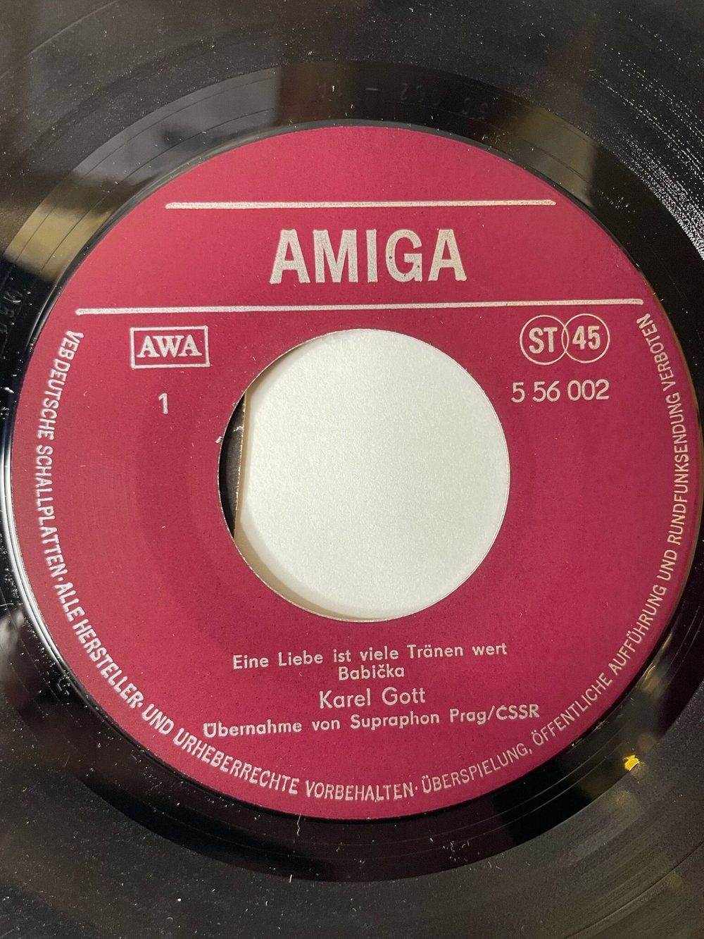 Винтажная виниловая пластинка LP Karel Gott Карел Готт (ГДР 1981) 7 дюймов