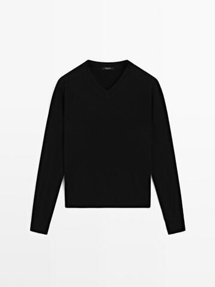 Massimo Dutti Свитер из смесовой шерсти с V-образным вырезом, черный