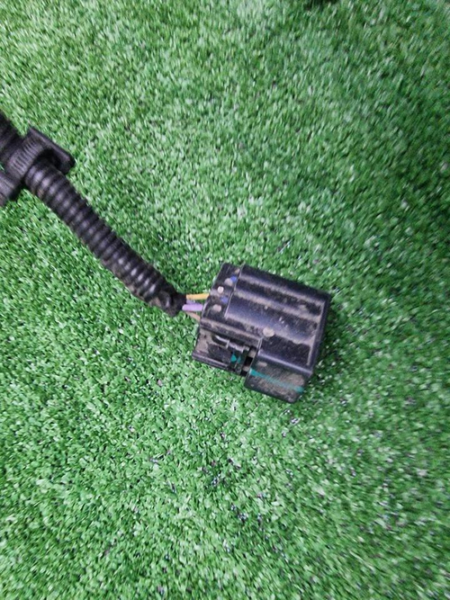 Проводка моторного отсека Geely Monjaro (21-нв)