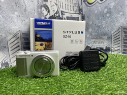 Фотоаппарат Olympus XZ-10 White
