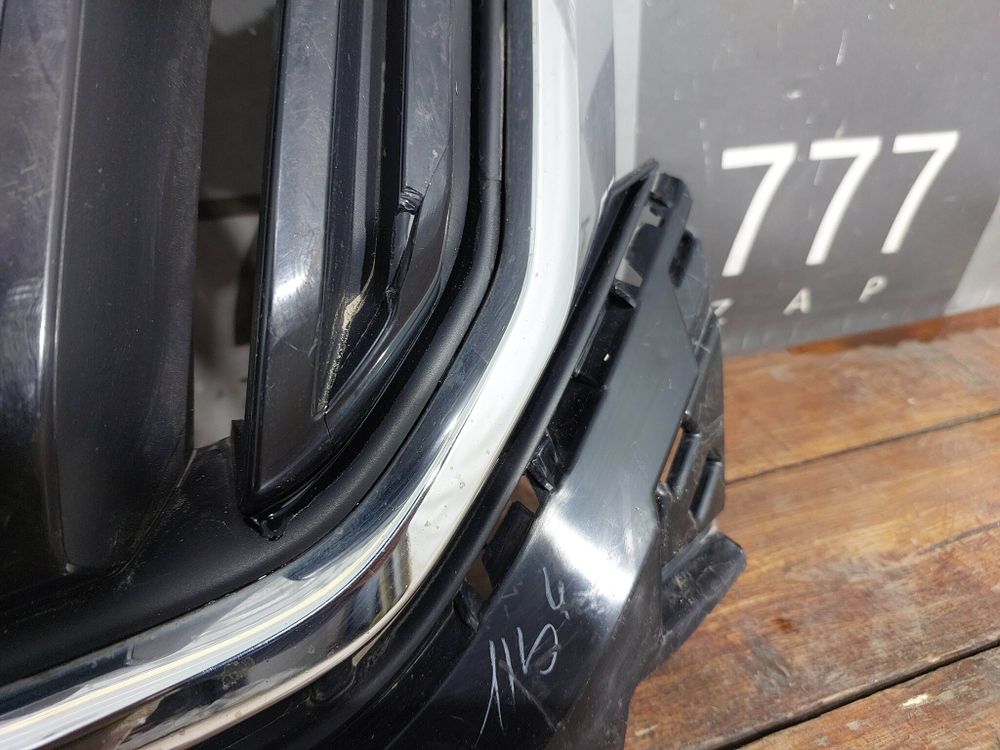 Решетка радиатора Skoda Kodiaq 16-22 Б/У Оригинал 565853653A