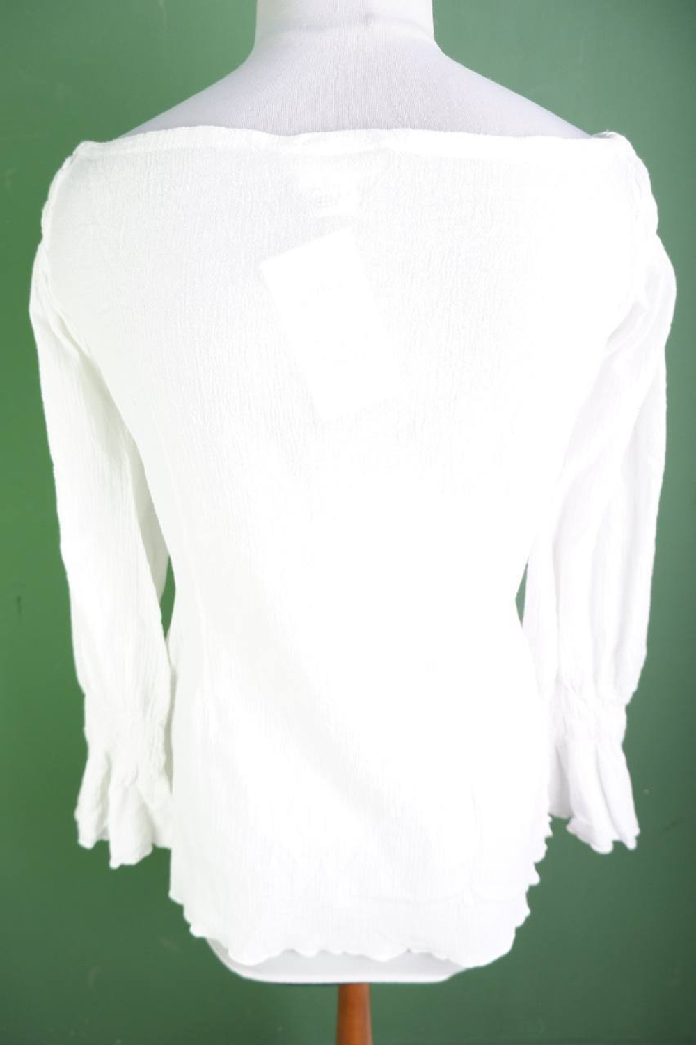 Блузка для летнего образа, визуально на 44 размер