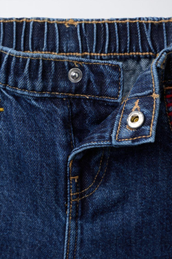 ZARA ДЖИНСЫ BAGGY С КОНТРАСТНОЙ ВЫШИВКОЙ, СИНИЙ