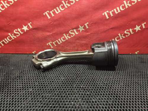 Поршень с шатуном 2020г