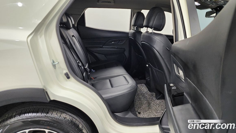 KG Mobility (Ssangyong) Beautiful Korando Бензин 1.5 2WD C5 (09.2021)