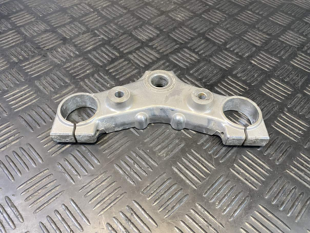 Траверса верхняя Yamaha V-Max 1200 054615