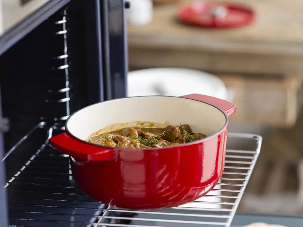 KitchenAid Чугунная кастрюля 22 см 3,3 л красная