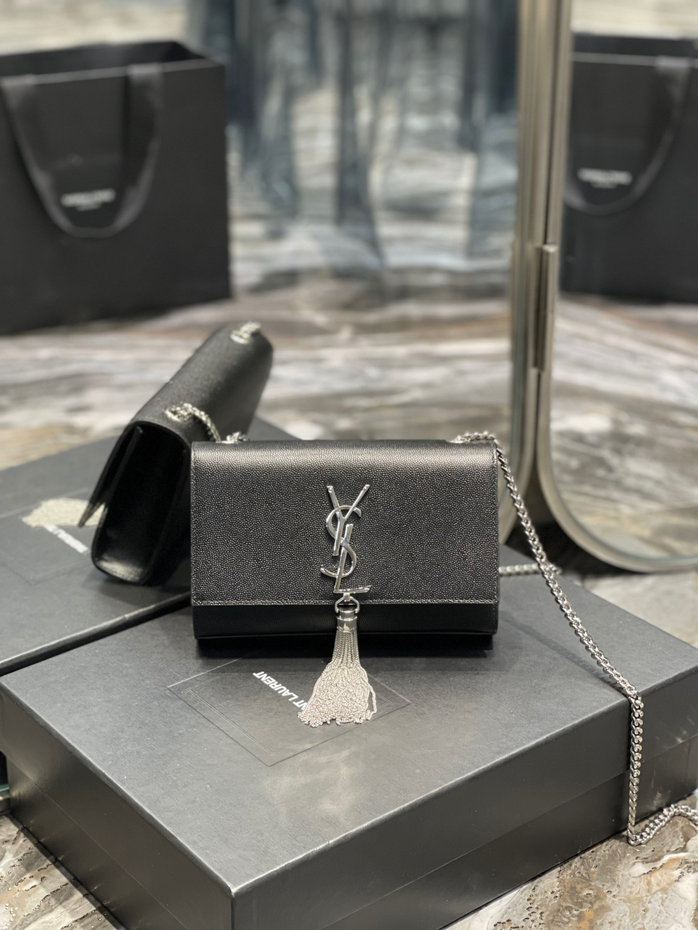 Saint Laurent Kate Small Bag 20 cm