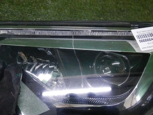 Фара левая Toyota Rav 4 CA40 (2015-2019) LED