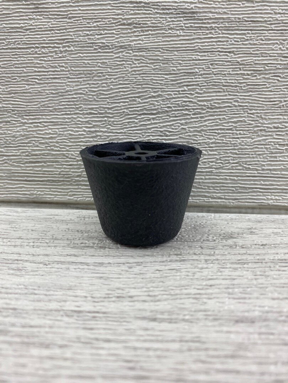 Опоры пластиковые ребристые для мебели высота 35 мм 4 шт