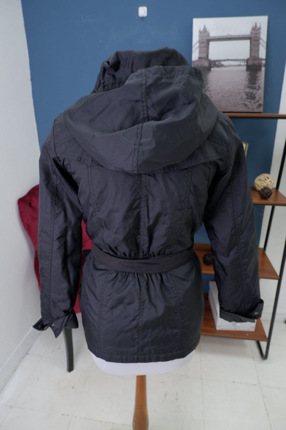 Куртка O'stin демисезонная 42 размер