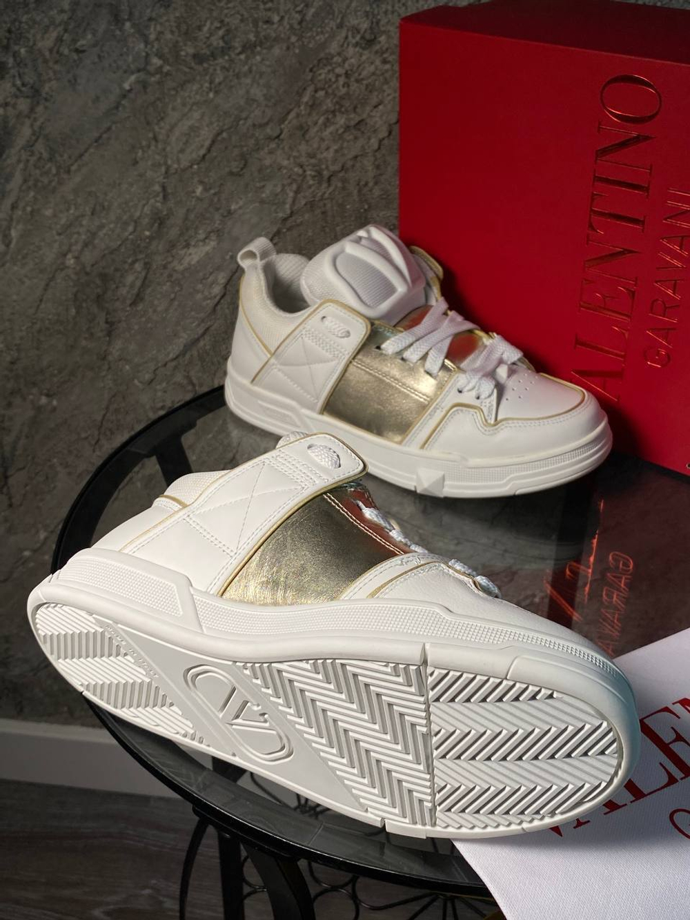 Кеды Valentino