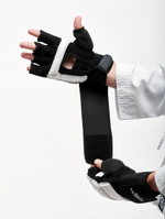 Перчатки для тхэквондо Tomorrow Star Vortex черно-белые