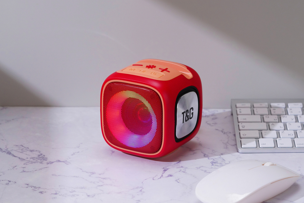 Беспроводная колонка TG-359 (7W/TF/FM) RGB