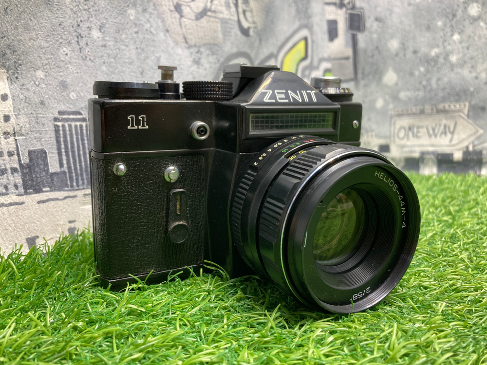 Zenit 11 + Helios-44M-4