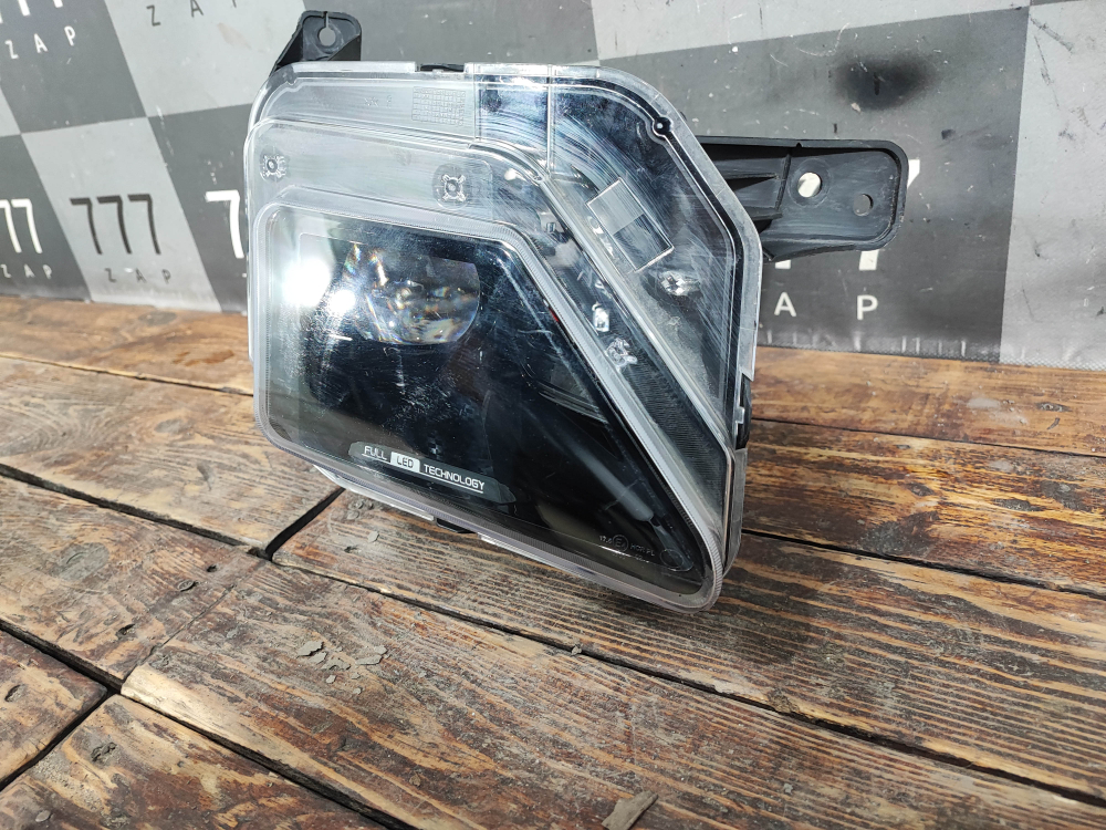 Фара правая LED Changan UNI-T 20-нв Б/У Оригинал S202F2805010401