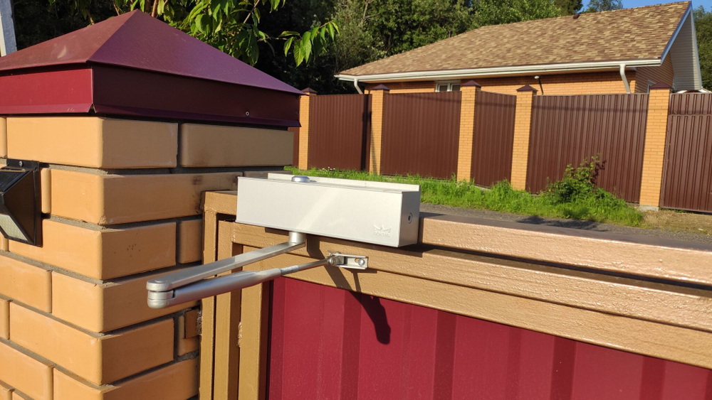 Монтажная пластина для доводчиков dormakaba (ex.DORMA) TS-71, TS-72