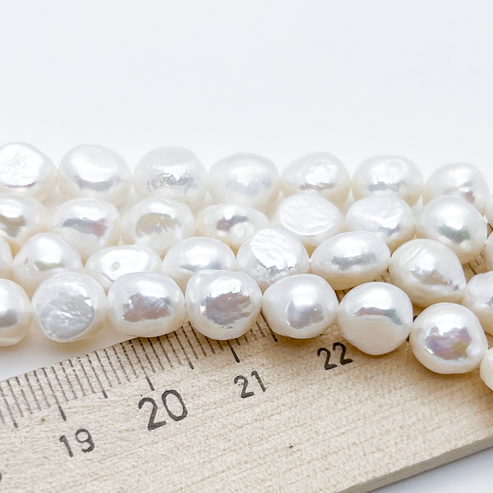 Жемчуг, размер около 8-8,8 мм, цена за 23-24 шт (1/2 нити)