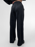 Костюм Balnur 1957 велюровый из укороченной толстовки на молнии и широких штанов