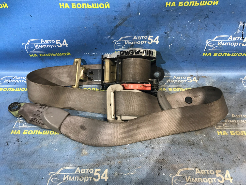 Ремень безопасности передний правый MAZDA DEMIO 2001