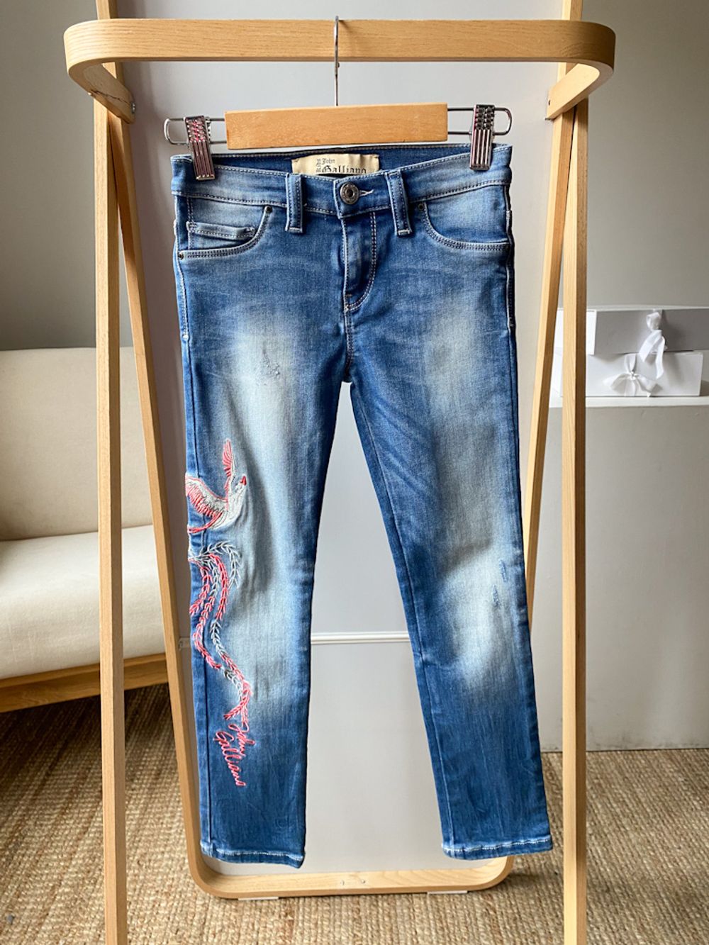 Джинсы John Galliano, 116