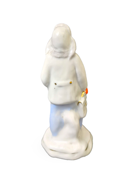 Фарфоровая статуэтка "Школьник" Дулево