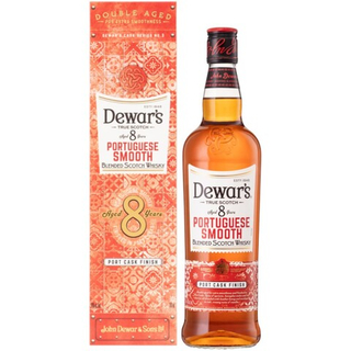 Виски Dewar's 8 Y.O Portuguese Smooth в подарочной коробке 0,7 л.