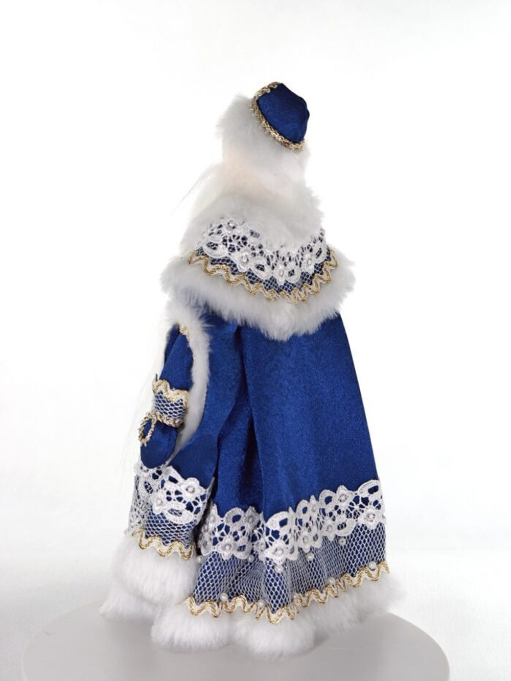 Фарфоровая кукла коллекционная Дед Мороз в кружевной шубе. Новогодняя игрушка под ёлку ручной работы